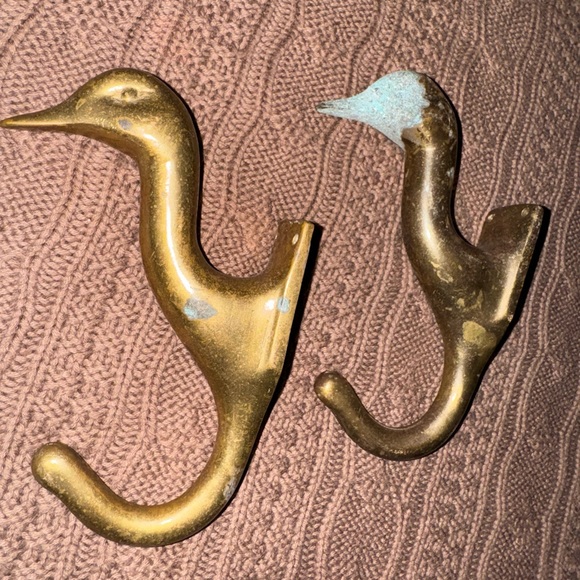 antique brass heavy duck head hook hangers - Picture 3 of 6